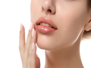  Unique Ways to Make Lips Pink and Attractive