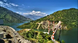 Nayi Tehri: पहाड़ों और झीलों की गोद में बसा खूबसूरत स्थल